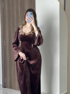 فستان لمسة